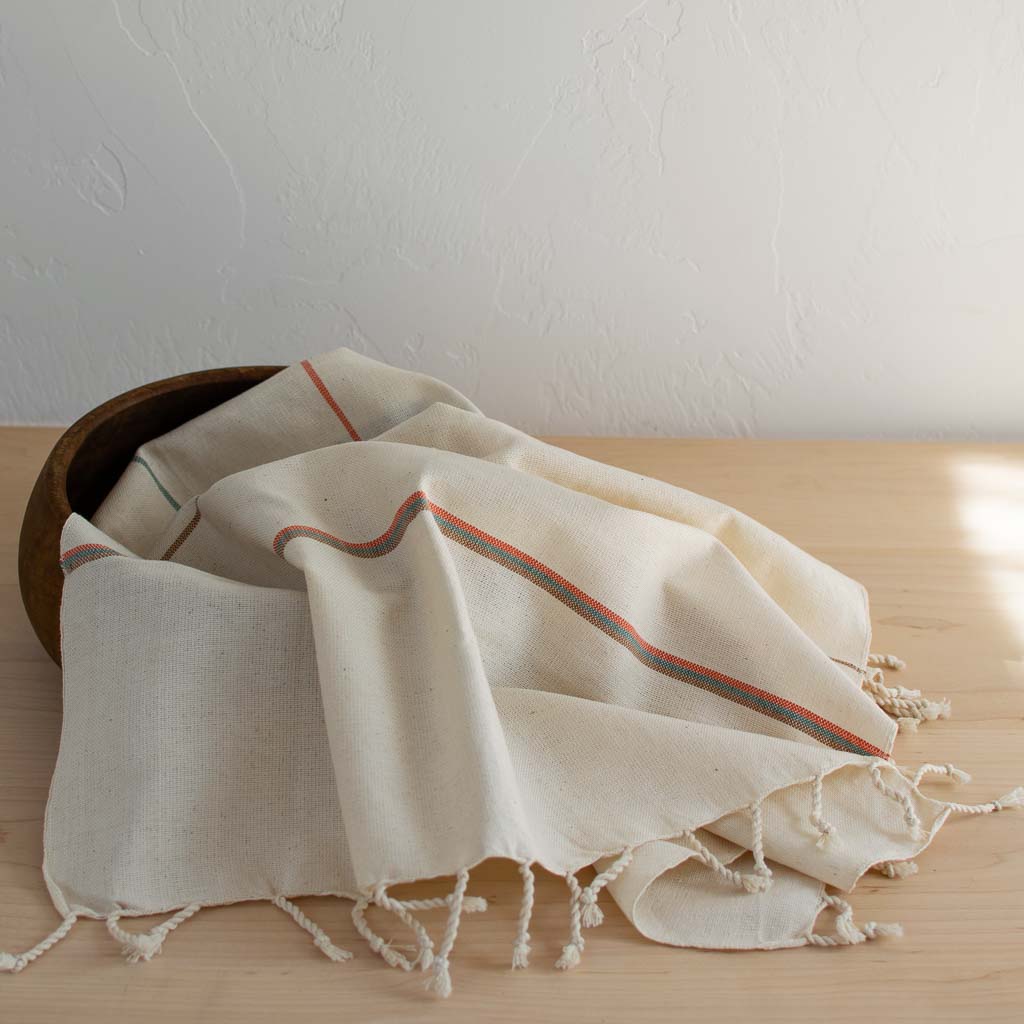 http://fairandsimple.com/cdn/shop/products/fair-trade-hand-towels_16of20_1200x1200.jpg?v=1663821070