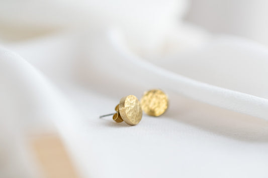 small hammered round earrings