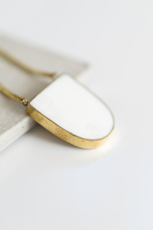 Inset Arch Pendant Necklace